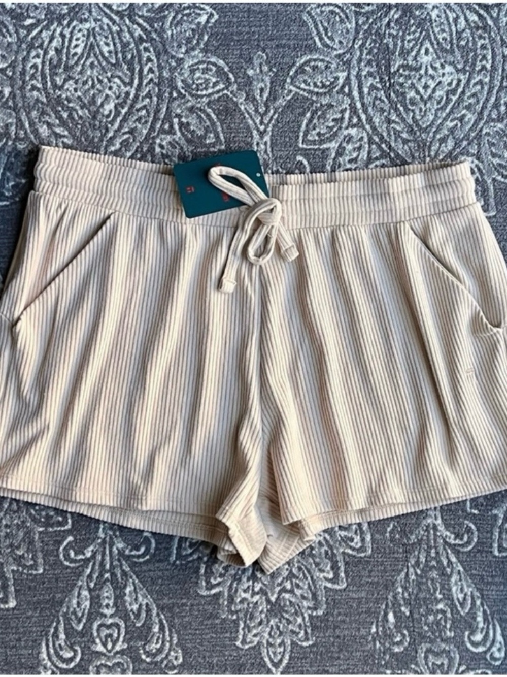 Tommy John Zen Ribbed Short in Doeskin Size Medium